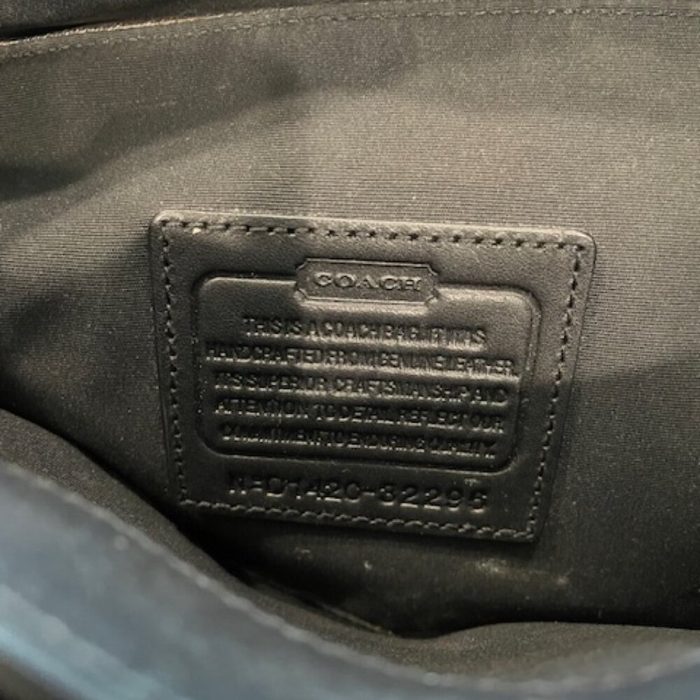 Coach Vintage Half Suede Half Smooth Leather Black  Purse - Picture 6 of 6